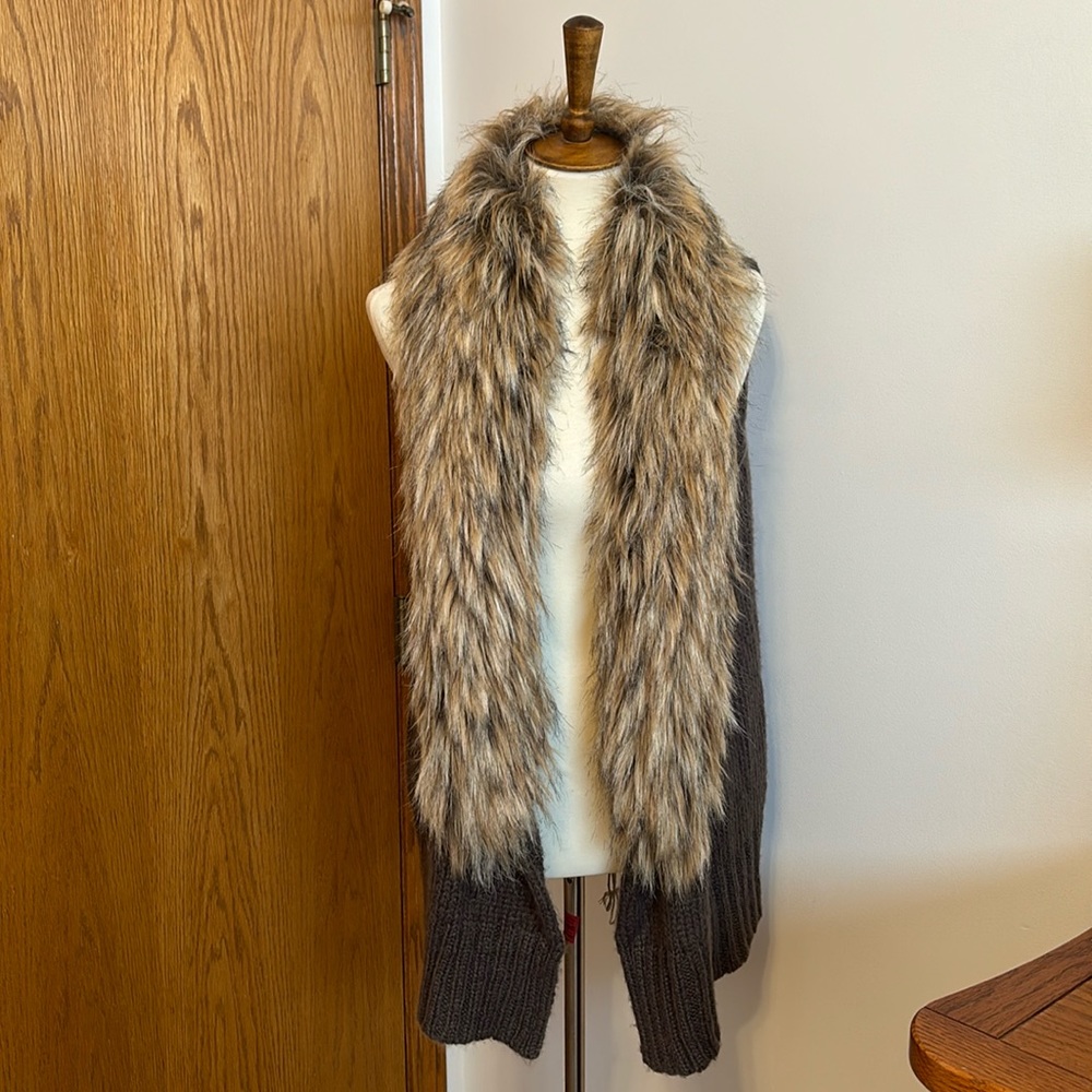 BB Dakota Faux Fur Vest